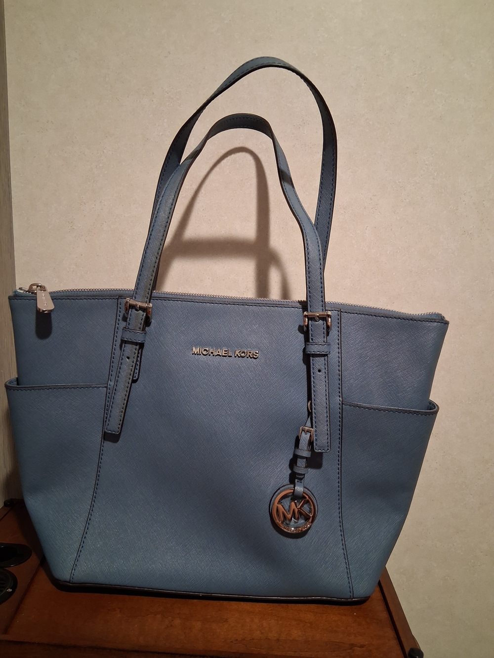 Michael Kors Blue Saffiano Leather Tote/ Long STAIN ON (1) STRAP- BUNDLE MK BELT